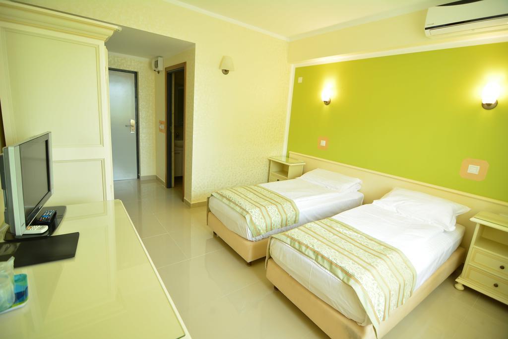 Hotel Seneca バイア·マーレ エクステリア 写真